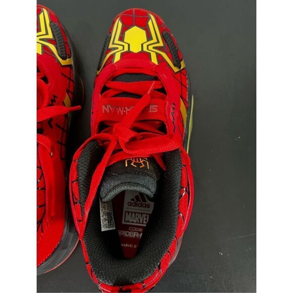 Adidas Donovan Mitchell Spiderman GS Unreleased Youth Sz 6.5 - Picture 9 of 12